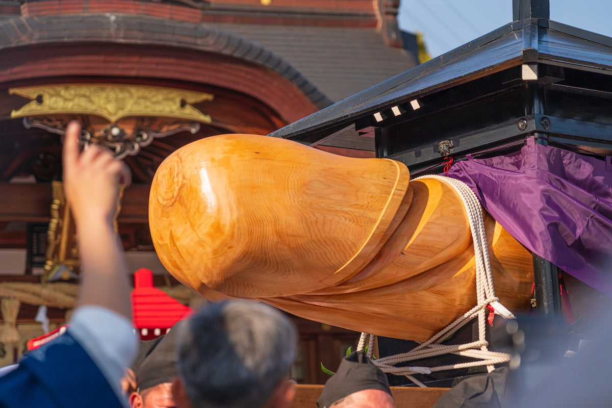 wooden phallus portable shrine at the honensai, tagata shrine