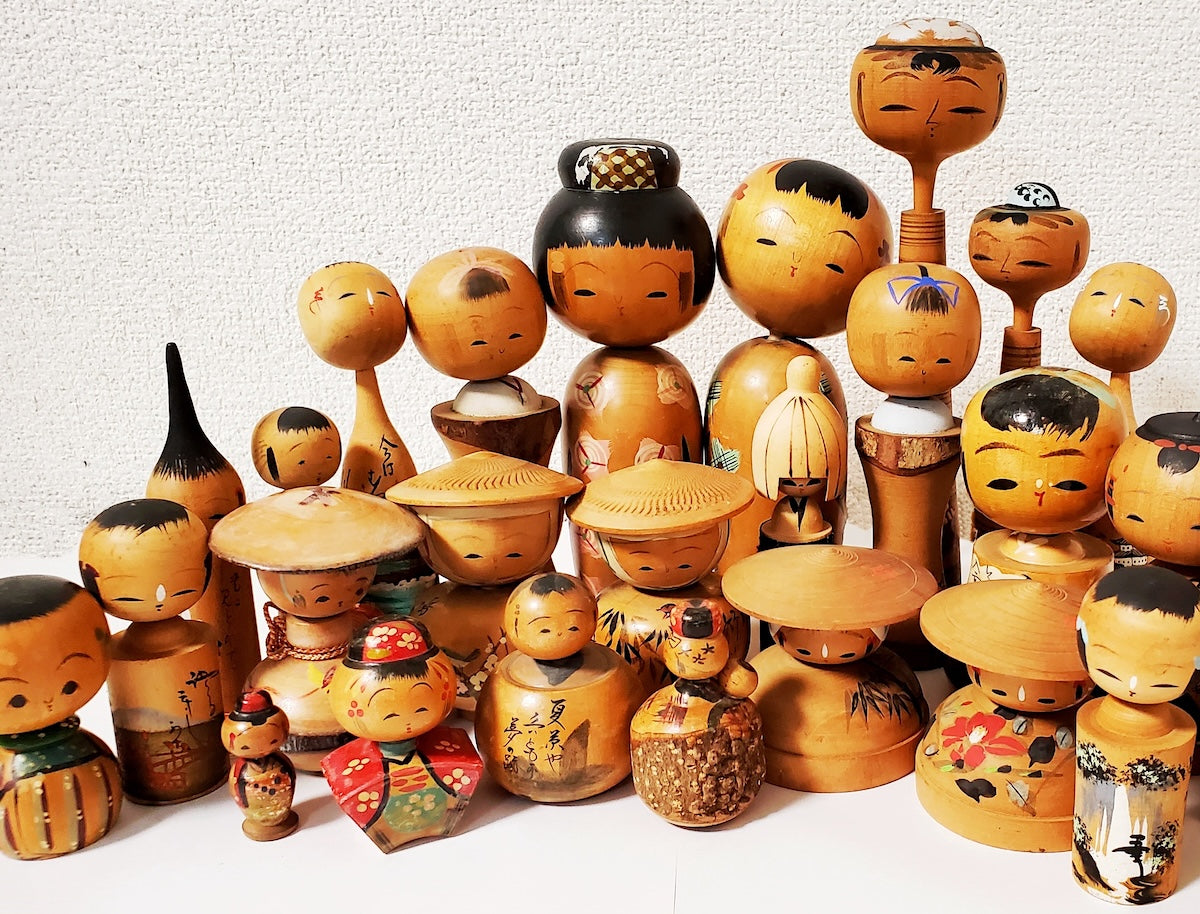 old kokeshi dolls